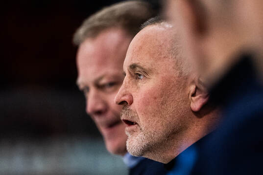 Luleås assisterande tränare Henrik Stridh och tränare