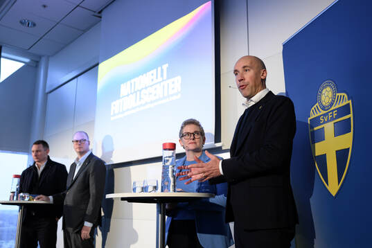 s fotbollschef Kim Källström, , Anders Österberg (S),