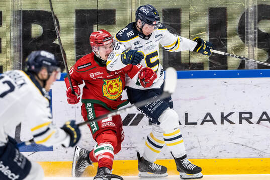 Moras Gustav Salmi-Lilja och Södertäljes Filip Engarås