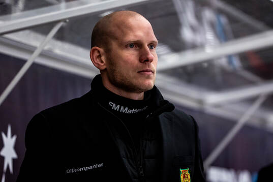 Moras tränare Oscar Dahlgren