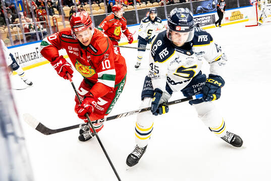 Moras Karl Smedberg och Södertäljes Sebastian Dyk