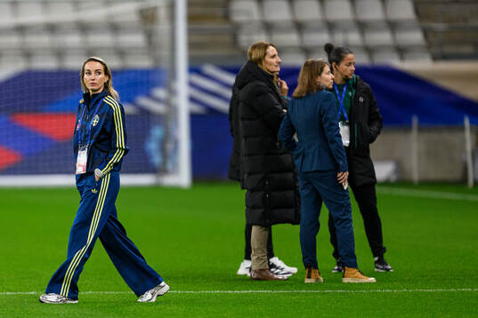 Kosovare Asllani of Sweden