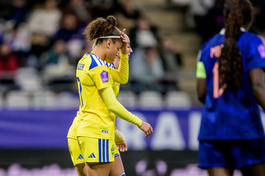 Felicia Schröder of Sweden looks dejected