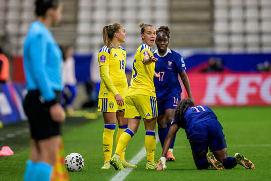 Julia Zigiotti Olme of Sweden reacts