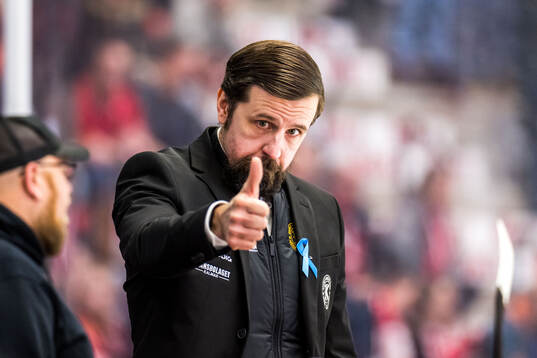 Kalmars tränare Viktor Tuurala