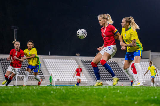 Ada Hegerberg of Norway and Isadora Haas Gehlen of Brazil