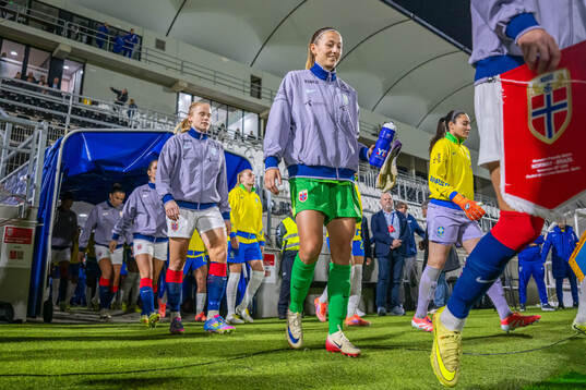 Goalkeeper Cecilie Fiskerstrand of Norway enters the pitch