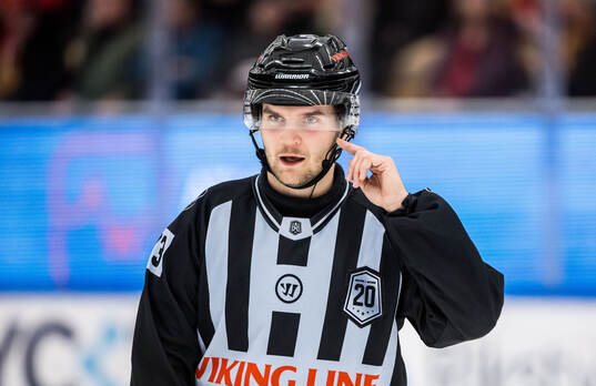 Linjedomare Samuel Nordqvist