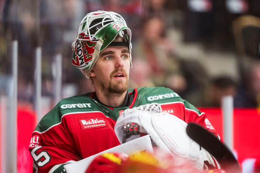 Modos målvakt Adam Werner