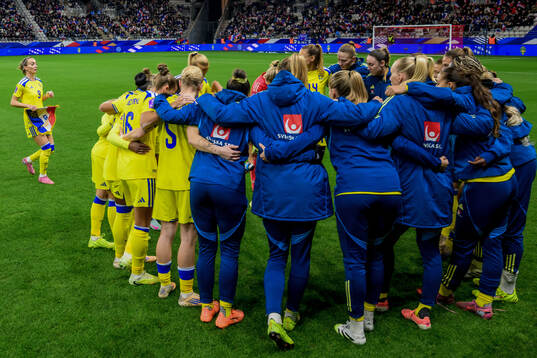 Kosovare Asllani of Sweden