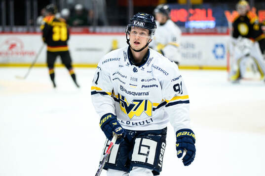 HV71s Aleksi Heponiemi