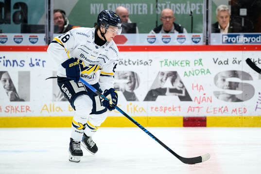HV71s Oscar Davidsson