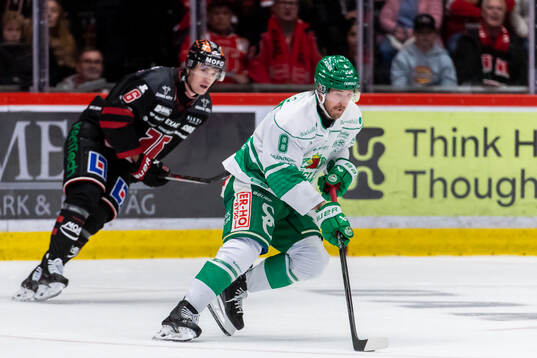 Örebros Filip Berglund och Rögles Linus Sandin
