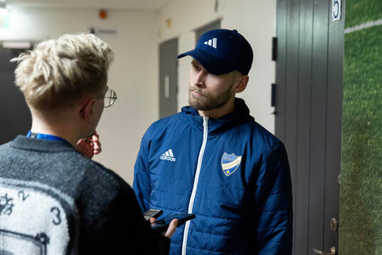 IFK Norrköpings Arnor Traustason deppar