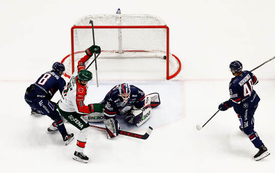 Mål 1-2 av Frölundas Max Lindholm förbi Linköpings