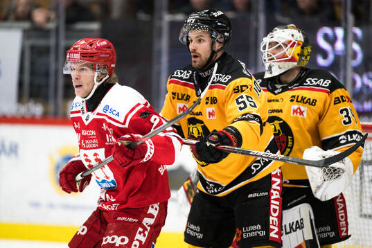Timrås Anton Heikkinen och Luleås Kasper Kotkansalo