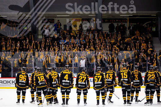 Skellefteå jublar mot klacken