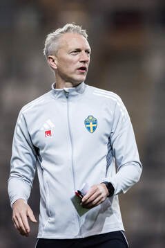 Assistant coach Niklas Egnell