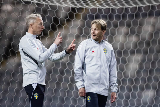 Assistant coach Niklas Egnell an head coach Tony Gustavsson