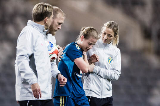 Anna Anvegård in pain