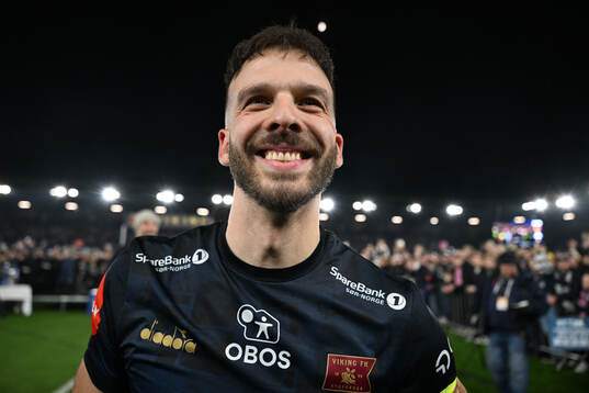 Zlatko Hovland Tripic of Viking celebrates