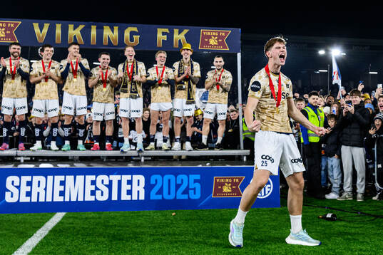 Henrik Falchener of Viking celebrates