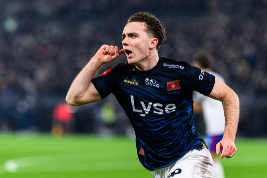 Edvin Austbö of Viking celebrates scoring 1-0