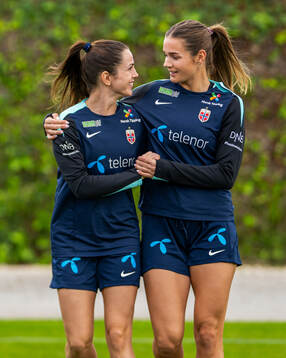 Tuva Hansen and Andrea Norheim of the Norwegian women's