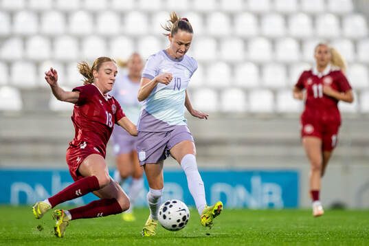 Sara Holmgaard of Denmark and Caroline Graham Hansen of
