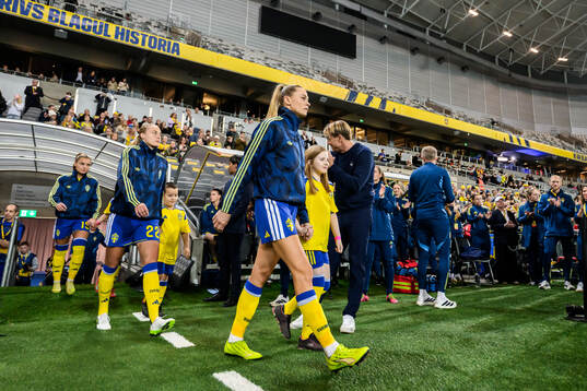 Johanna Rytting Kaneryd, Elma Junttila Nelhage and
