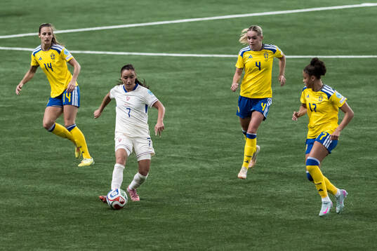 Nathalie Björn, Hanna Lundkvist and Felicia Schröder of