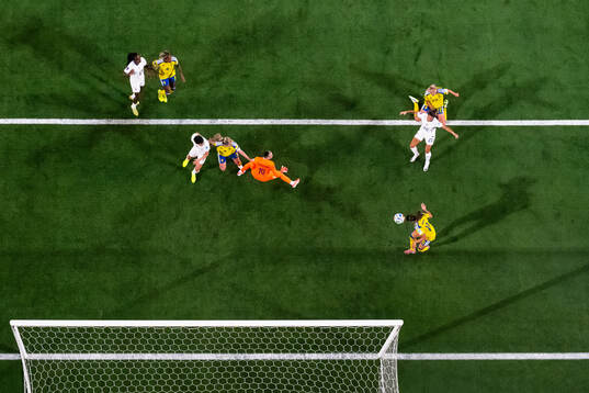 Rosa Kafaji of Sweden scores the 2-1 goal