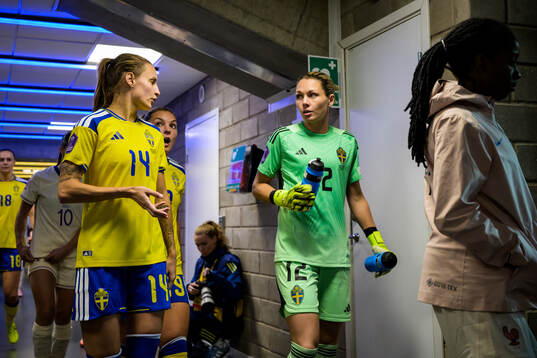 Nathalie Björn, Johanna Rytting Kaneryd and goalkeeper
