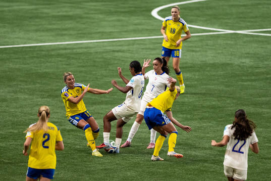 Johanna Rytting Kaneryd and Hanna Lundkvist of Sweden