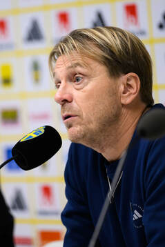 Head coach Tony Gustavsson of Sweden
