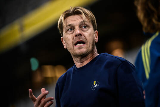 Head coach Tony Gustavsson of Sweden