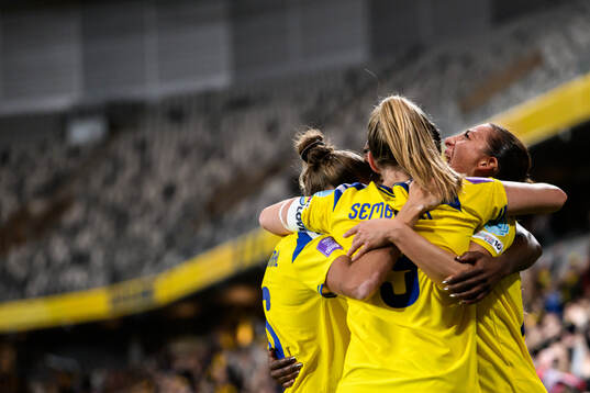 Rosa Kafaji of Sweden celebrates the 2-1 goal