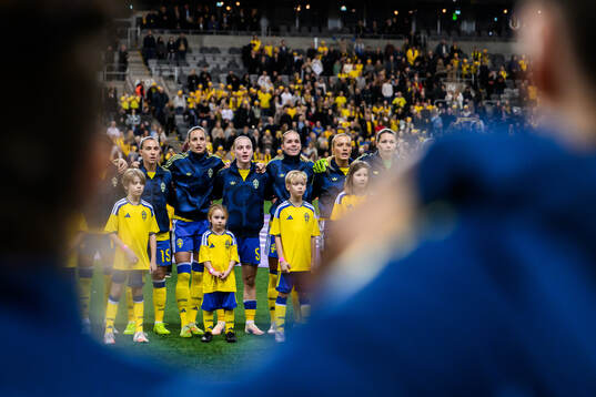 Julia Zigiotti Olme , Nathalie Björn , of Sweden, Anna