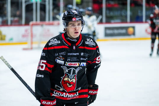 Nybros Gabriel Säll deppar