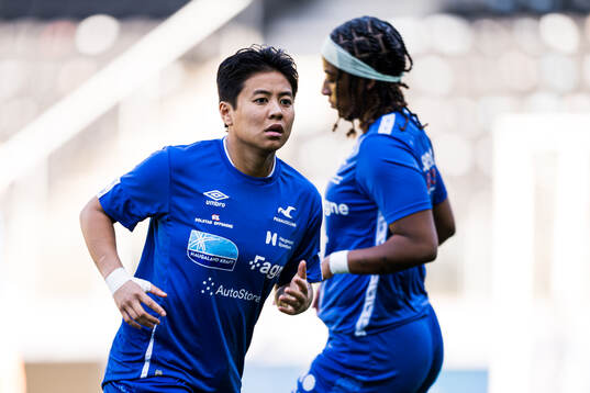 Meryll Krysteen Rosales Serrano of Haugesund warms up