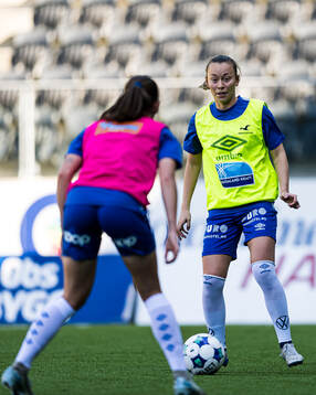 Anja Helen Rasmussen of Haugesund warms up