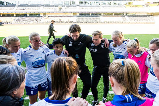 Linea Lundbo Jørgensen, Meryll Krysteen Rosales Serrano