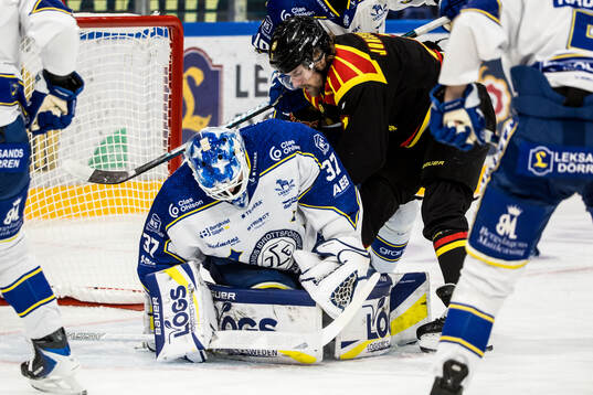 Leksands målvakt Jakob Hellsten och Brynäs Axel