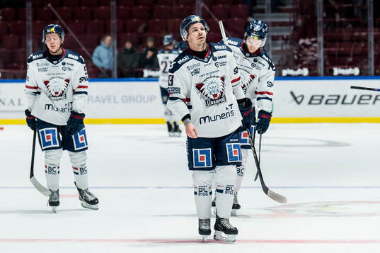 Linköpings Ty Rattie deppar