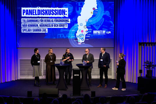 Renata Chlumska, äventyrare och föreläsare, Lovisa