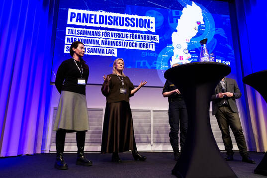 Renata Chlumska, äventyrare och föreläsare och Lovisa