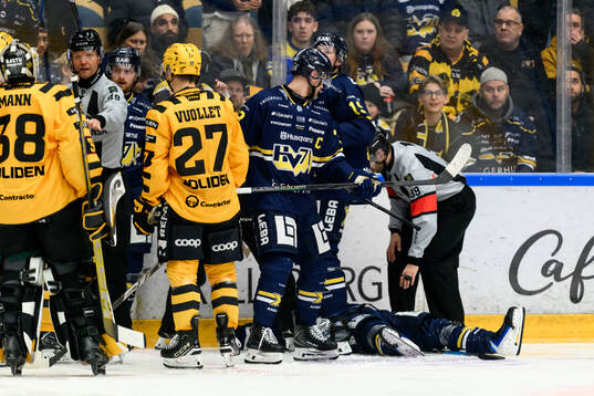 HV71s Oskar Stål-Lyrenäs får vård