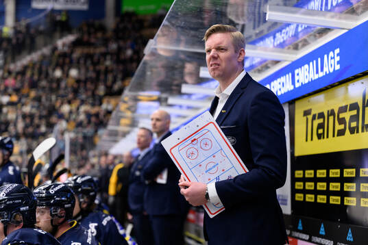 HV71s tränare Anton Blomqvist