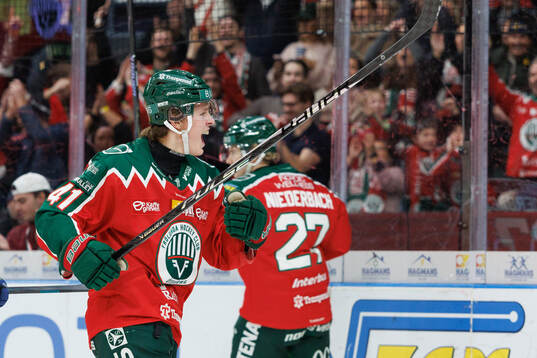 Frölundas Ivar Stenberg jublar