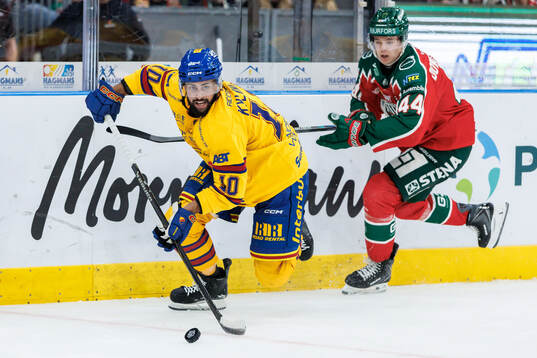 Djurgårdens Oliver Kylington och Frölundas Noah Dower
